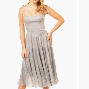 Dress the Population Dreams Metallic Tiered Midi Dress NWT SIZE S